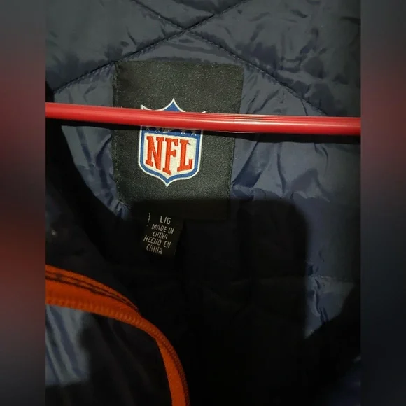Chicago Bears NFL Puffer Jackets & Coats